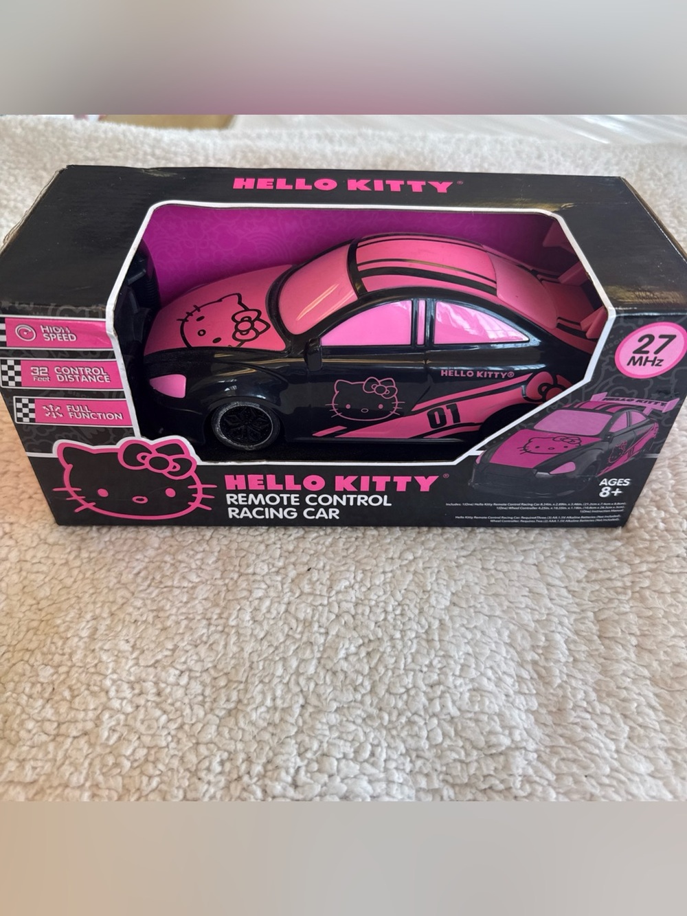 Hello Kitty Black and Pink Remote Control 27MHz Racing Car NIB Collector's Item